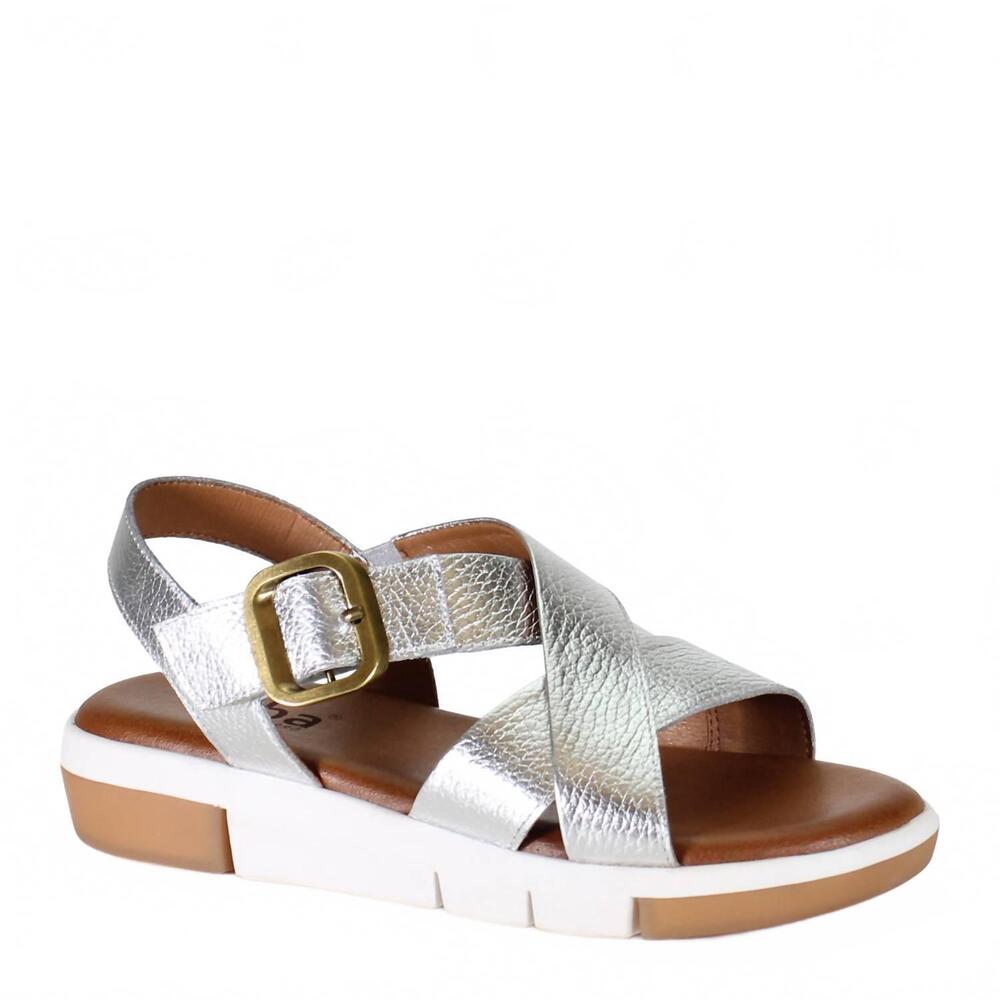 NEW DIBA TRUE women's advo cate sandal in silver